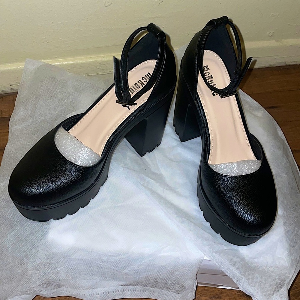 Platform Heels (7.5)